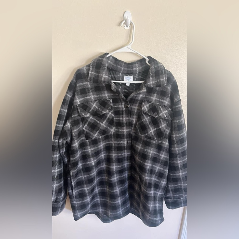 Time & Tru Shacket size Large